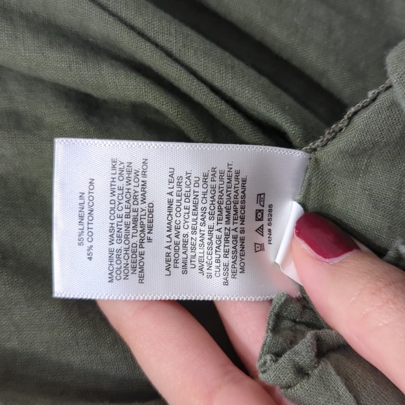 Cropped linen top Sz XS - Picture 5 of 5